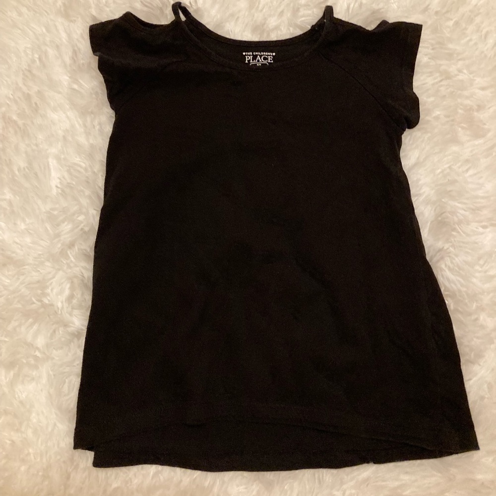 Black shirt